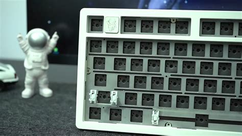 Aula Leobog Hi Customized Keyboard Keys Hot Swap Type C Wired Rgb Effect No Light Two