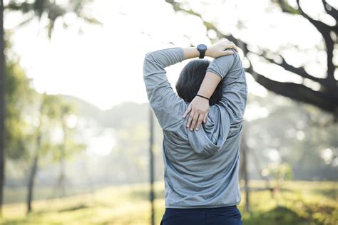 The 6 Best Shoulder Mobility Exercises The Output By Peloton