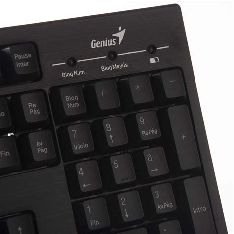 Teclado + Mouse Inalámbricos con Indicador de batería KM-8101 Genius