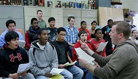 Profesor Gay Ocultó Su Boda Temiendo Discriminación Pero Sus Alumnos Le Dieron Una Sorpresa