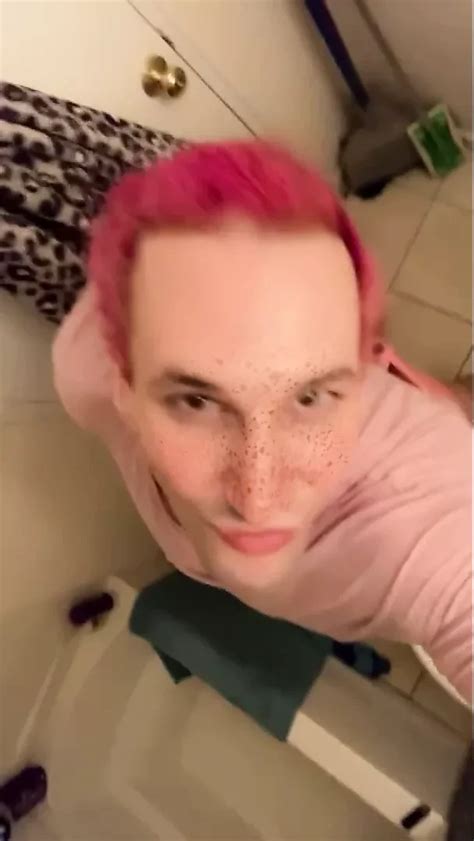 Jj Teases With Her Thicc Butt Shemale Ladyboy Ladyboy Porn Feat JJ Delrey XHamster