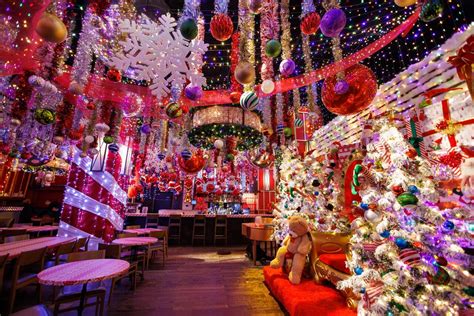 Home Frostys Christmas Bar