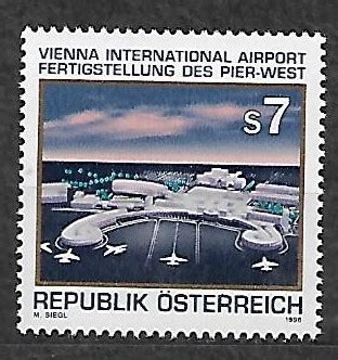 Znaczek pocztowy - LOTNISKO AUSTRIA MI.2180** | Kupznaczki.pl