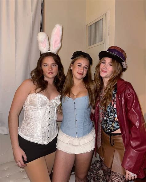 Alice In Wonderland Halloween Costume Trio Inspo In Halloween