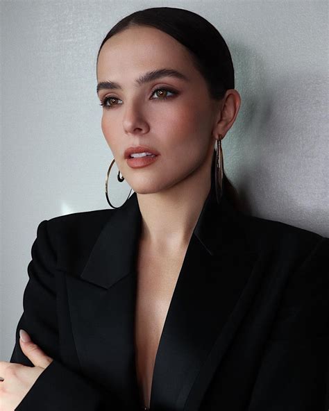 Zoey Deutch On Instagram Gettin All Biz Snazzy 💼 For Fallontonight