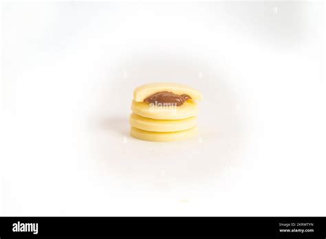 White Thin Chocolate Hi Res Stock Photography And Images Alamy