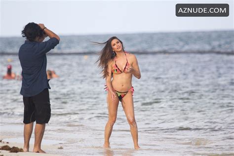 Sarah Rose Summers Nude Aznude