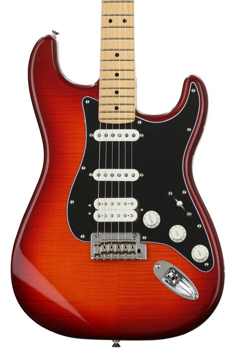 Fender Stratocaster HSS vs SSS - Differences, and Which is Better?