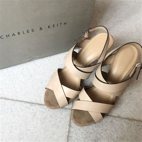 Charles Keith Nude Heels Fesyen Wanita Di Carousell