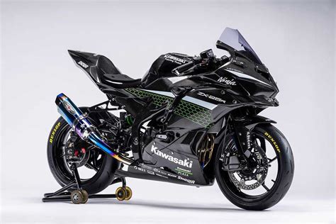 Modifikasi Body Carbon Ninja ZX-25R, Sangar...!! » LajuMotor.com