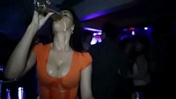 Drinks Videos Xvideos