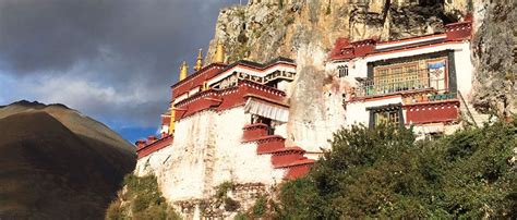 drak yerpa  temple embedded   cliff