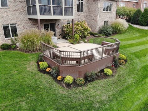 Fort Wayne Deck Builder Solves Sloping Yard Problem