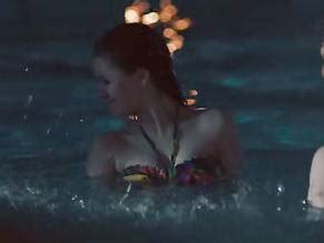 JASMIN DUFA PITT Nude AZNude