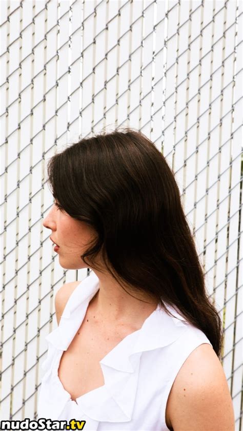 Gracie Abrams Gracieabrams Nude OnlyFans Photo Nudostar TV