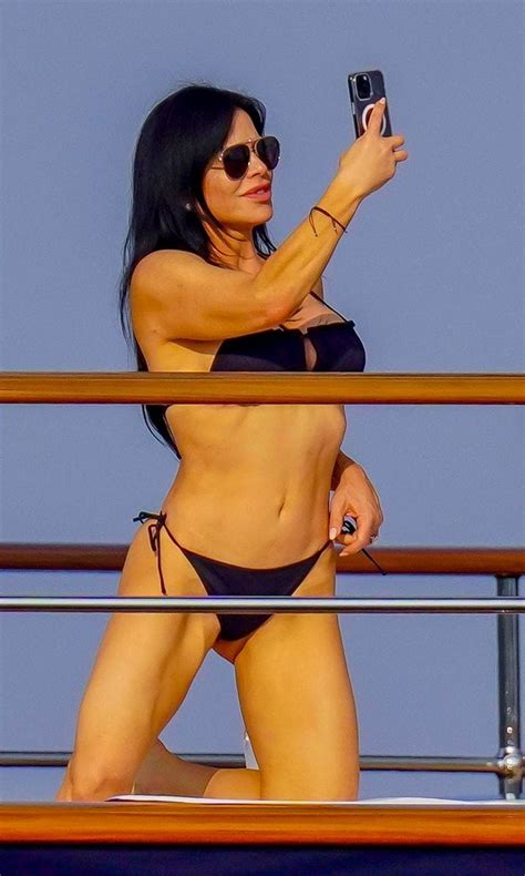 Lauren Sanchez Turns Up The Heat In Black Bikini While Tanning On Deck Of M Yacht