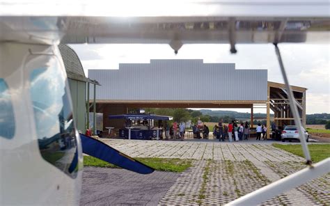 Segelflieger stürzt am Flughafen Bengener Heide ab Pilot verletzt