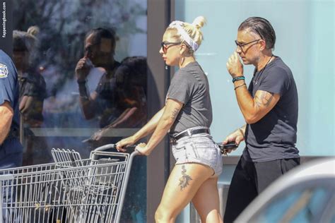 Lady Gaga Nude The Fappening Photo 322171 FappeningBook