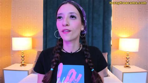 Horny Brunette Sexy Soaking Beauty Of Naughtiness