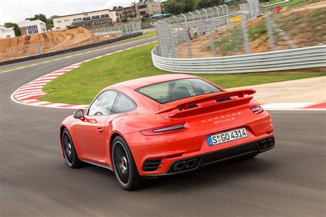 Porsche 911 Turbo S фото