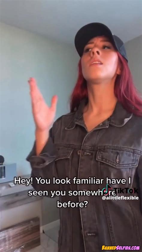 Kassidy Sexy Babe Strips Tiktok Bannedselfies