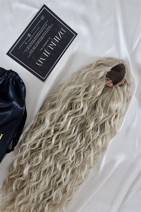 Kucyk Emily Natural Blonde Mini Nesemi