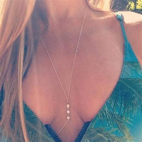Mode Simple Ventre Cha Ne Du Corps Collier Bikini Harnais Corps Sexy Cha Ne En Cristal Femmes Et