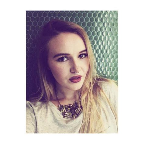 Hot And Sexy Melissa Suffield Photos ThBlog