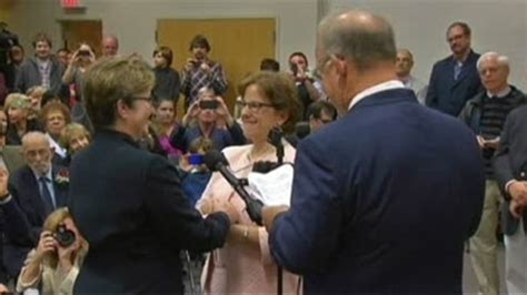 Judge Strikes Down Utah S Same Sex Marriage Ban Wthr