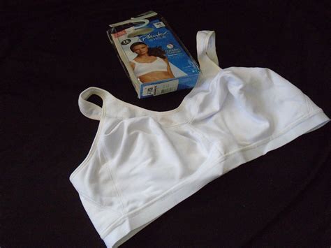 42d Nip White Cooling Comfort Playtex 18 Hour Wireless Unlined Bra 4159 42d Ebay