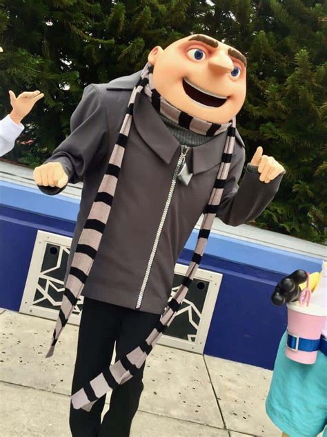 Video New Despicable Me 3 Meet And Greets Introduce Grus Brother