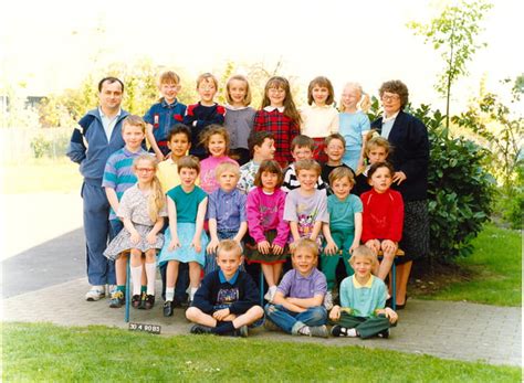 Photo De Classe CE1 De 1990 Ecole Paul Vaillant Couturier Petite