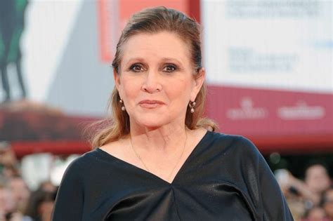 Carrie Fisher Hated Princess Leia S Iconic Gold Bikini So Much She