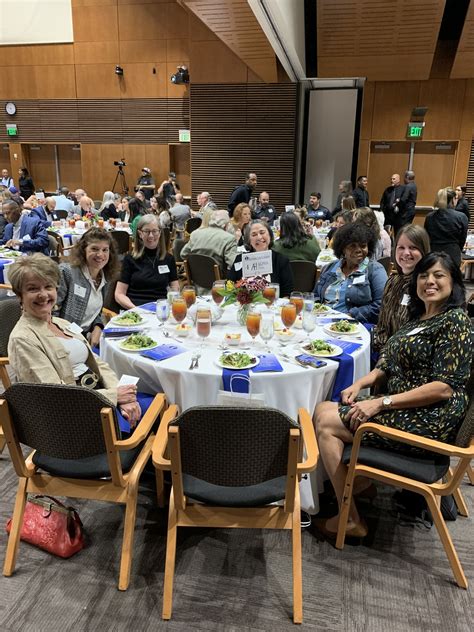 Locals are praising the Castillo Mission Funeral Home San Antonio staff 3