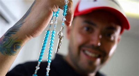 El mundo gay ofrece orgías drogas y bareback Mauricio Clark