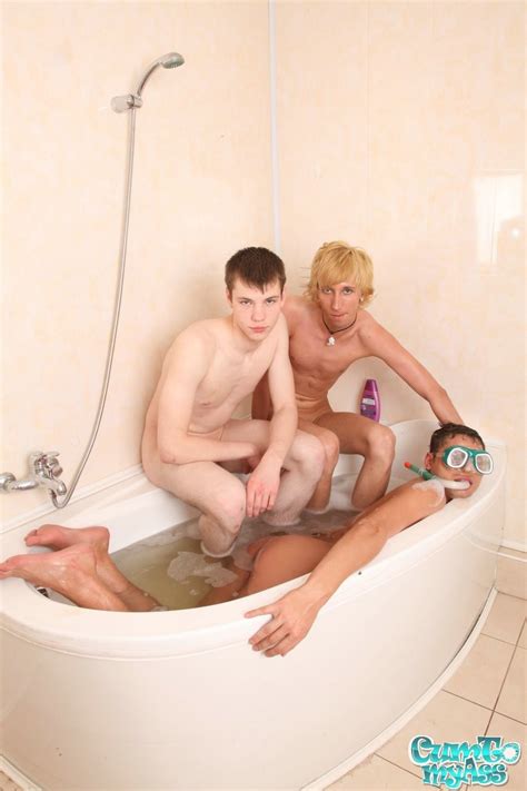 Hot Three Way Sensual Bath With Eager Sex Starved Twinks Porn Pictures XXX Photos Sex Images