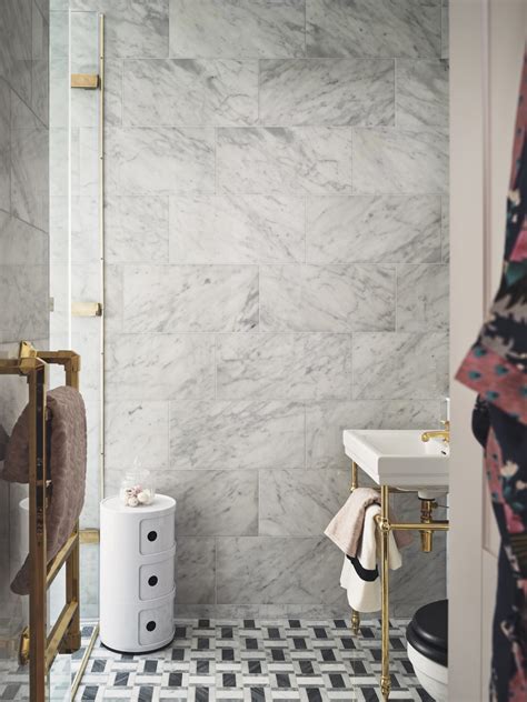 Westminster station uk closures are causing massive tourist delays 7