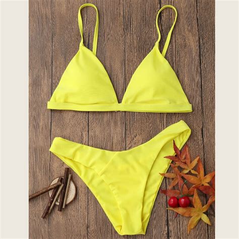 Bikini de triángulos novedad del en Bikini de muj Grandado