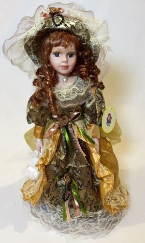 Boneca Chinesa De Porcelana - Boneca De Porcelana Camponesa Francesa Importada Luxo - R$ 120,00 em ...