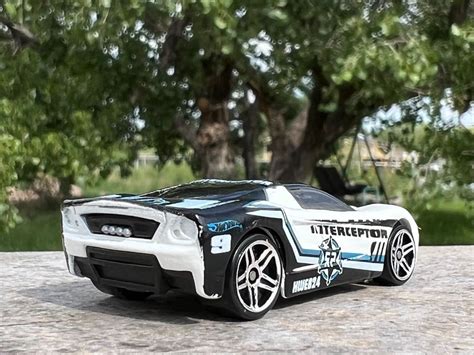 Somethin Hot Wheels Sports Car Toy Car