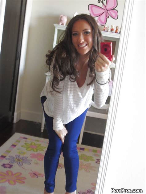 Hot Girlfriend Lizz Tayler With Big Tits Spreading Her Pussy Porn Pictures XXX Photos Sex