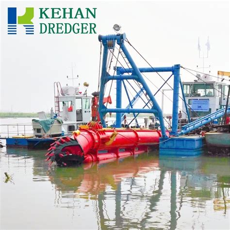 High Performance Cutter Suction Sand Dredger Equipped With Cummins