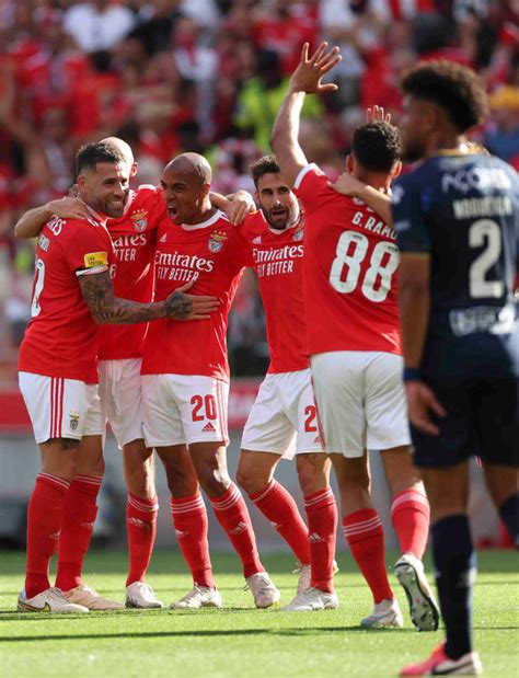 Live Match Benfica Santa Clara Liga Bwin - SL Benfica