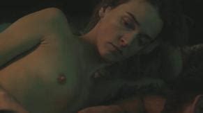 Quelque Chose Vit Entre L Homme Et La Bete Nude Scenes Aznude