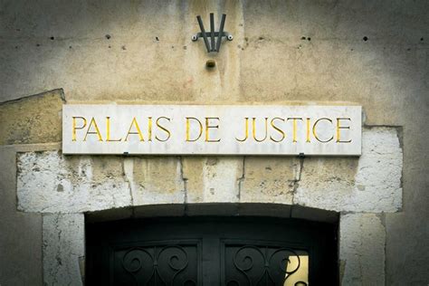 À Paris Ouverture Du Procès D’un Français Pour Viols Et Agressions Sexuelles Sur Des Mineurs