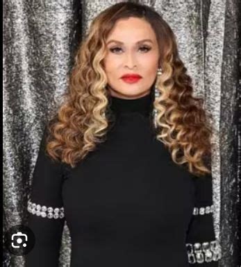 Beyoncé's Platinum Blonde Look Sparks Controversy: Tina Knowles Claps ...