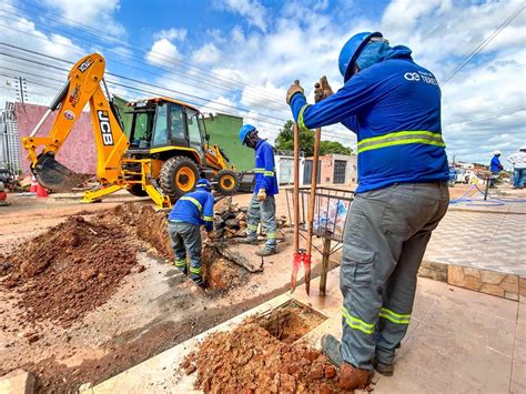 Buracos Nas Ruas De Teresina Causados Por Obras De Esgoto Se Tornam