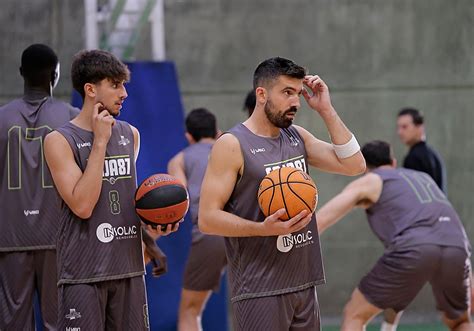 El Insolac Caja 87 Y El Cb Morón Arrancan Motores Con Un Derbi