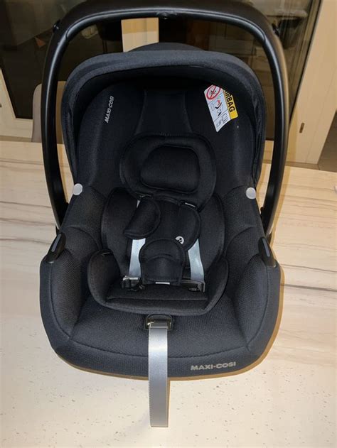 Maxi Cosi Cabriofix I Size Essential Schwarz Kaufen Auf Ricardo