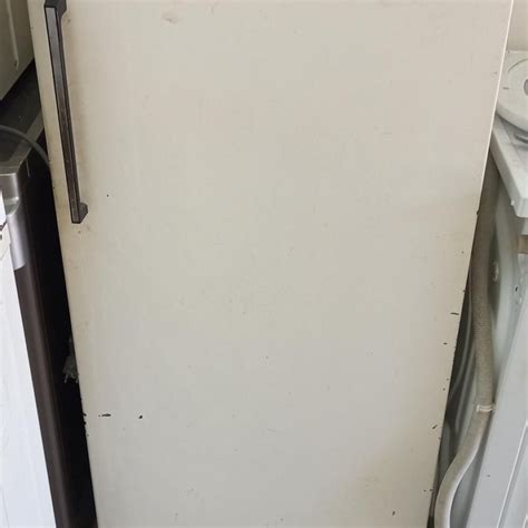 Холодильник гарантия – купить в Томске, цена 5 500 руб., дата ...